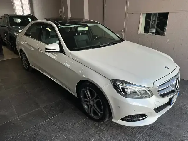 Mercedes-Benz E 250