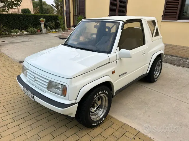 Suzuki Vitara/Sidekick