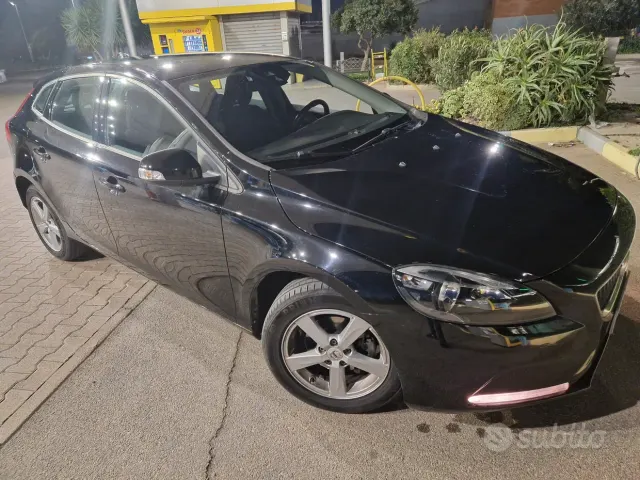 Volvo V40 (2012-2020)