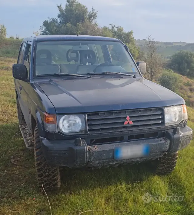 Mitsubishi Pajero ('82-'00)