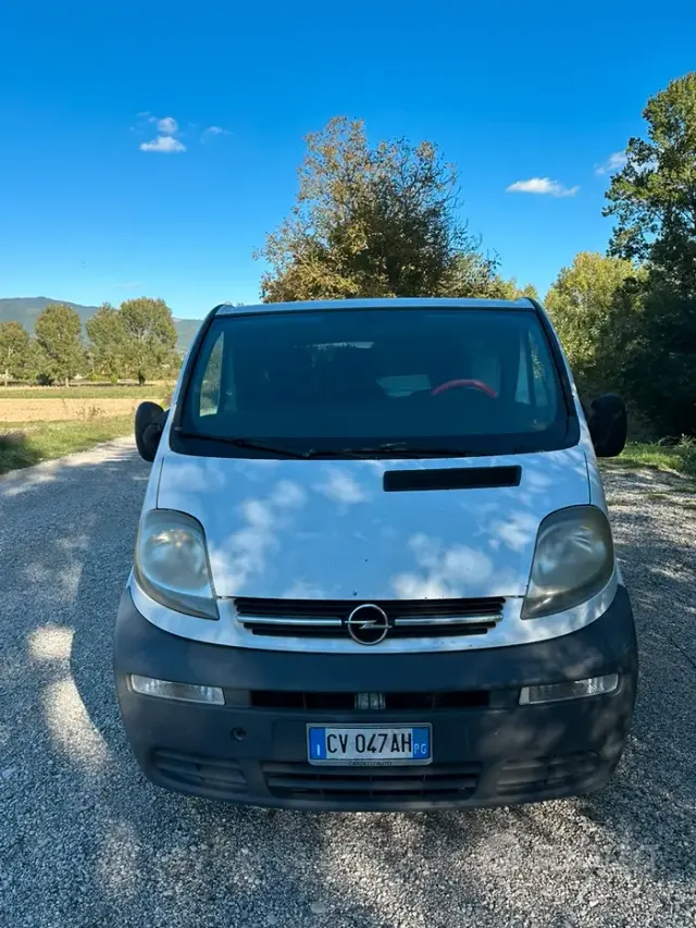 Opel Vivaro 1ª serie