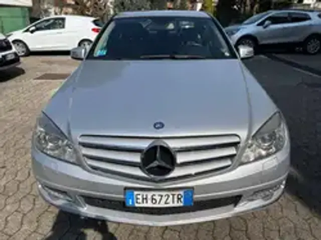 Mercedes-Benz C 200