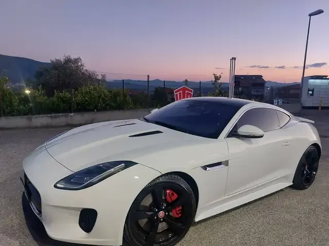 Jaguar F-Type