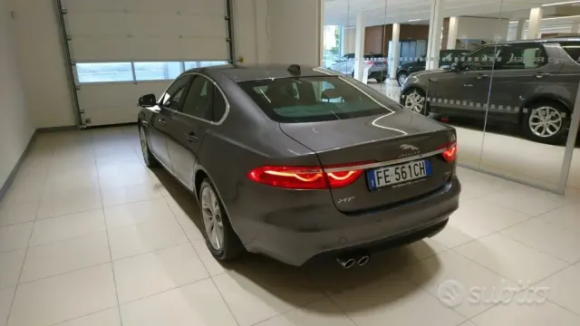 Jaguar XF 2ª serie (X260)