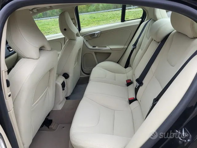 Volvo S60 (2010-2018)