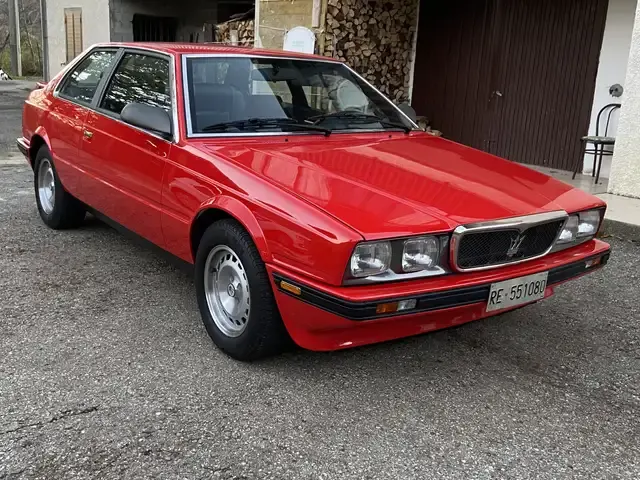 Maserati 222