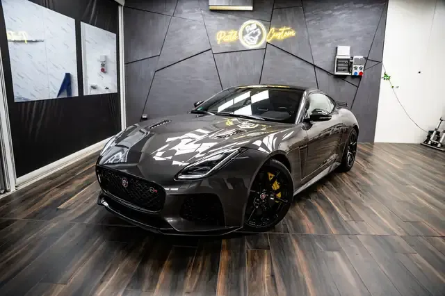 Jaguar F-Type