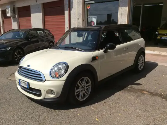 MINI Cooper D Clubman