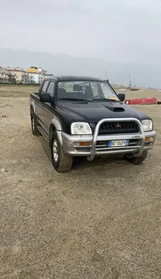 Mitsubishi L200