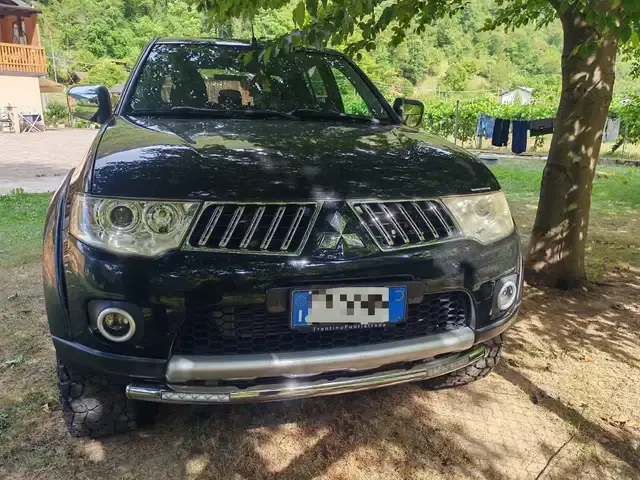 Mitsubishi L200
