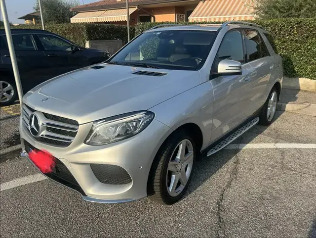Mercedes-Benz GLE 350