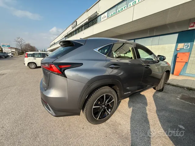 Lexus NX 1ª serie