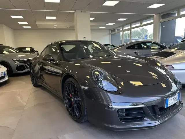 Porsche 991