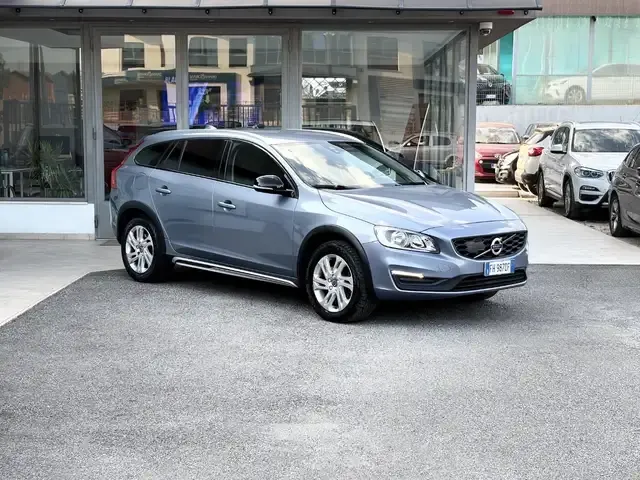 Volvo V60 Cross Country