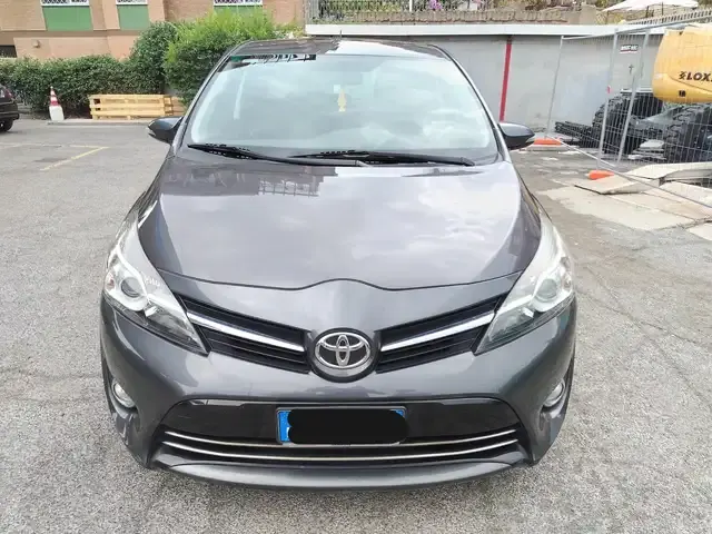 Toyota Verso