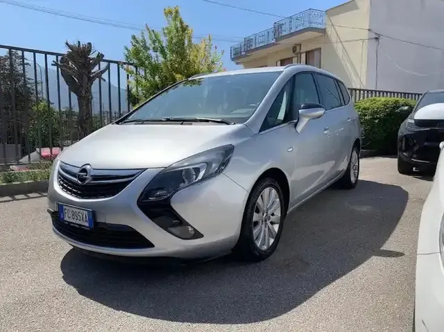 Opel Zafira Tourer
