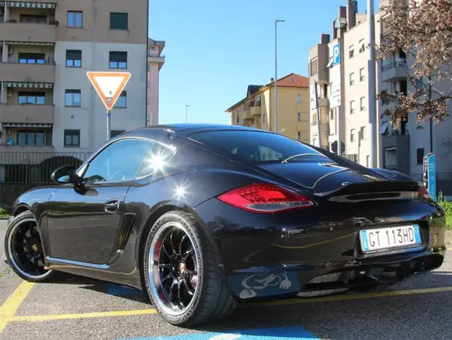 Porsche Cayman