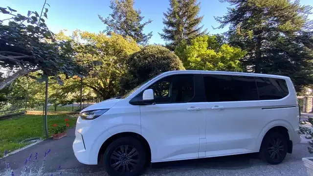 Ford Tourneo Custom