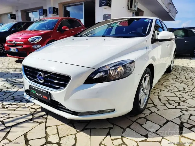Volvo V40 (2012-2020)