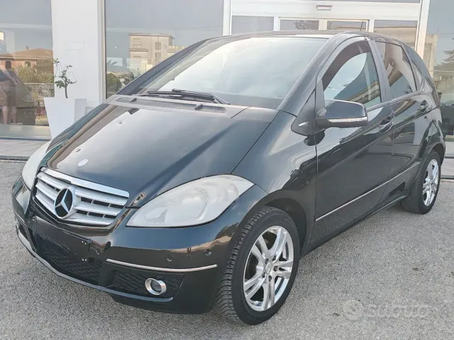 Mercedes-Benz Classe A (W/C169)