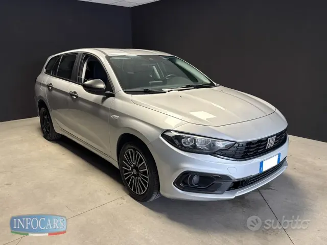 Fiat Tipo (2015-->)