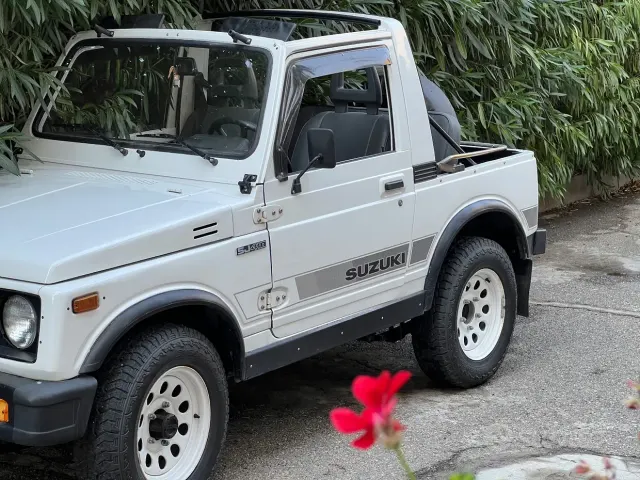 Suzuki SJ400/Samurai