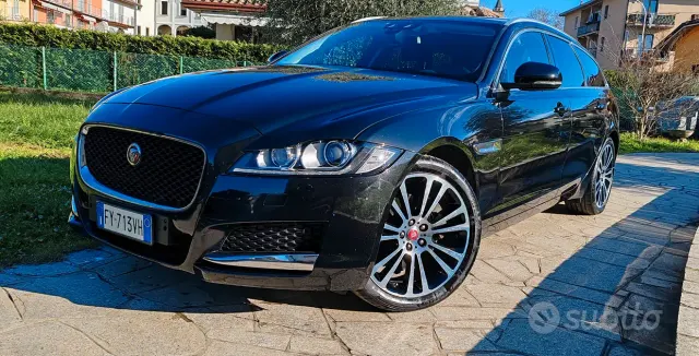 Jaguar XF 2ª serie (X260)