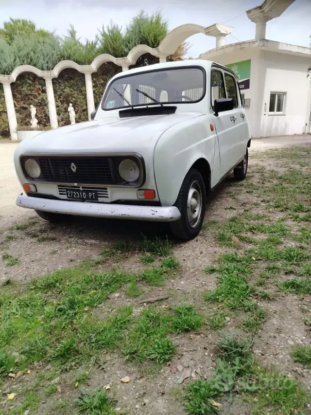 Renault 4