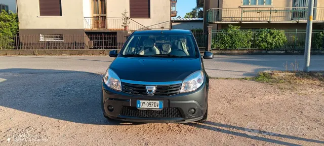 Dacia Sandero 1ª serie