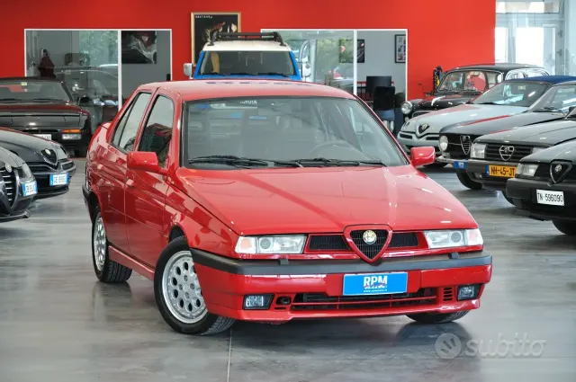 Alfa Romeo 155
