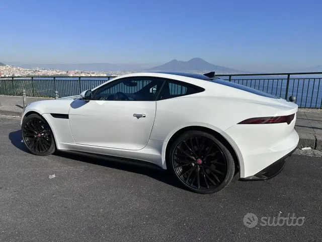 Jaguar F-Type (X152)