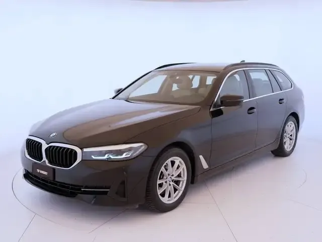 BMW 518