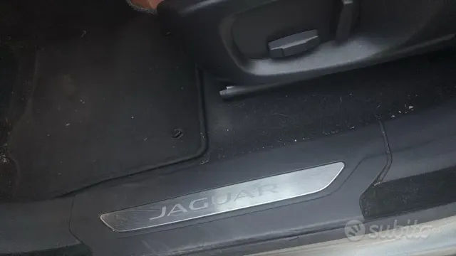 Jaguar E-Pace (X540)
