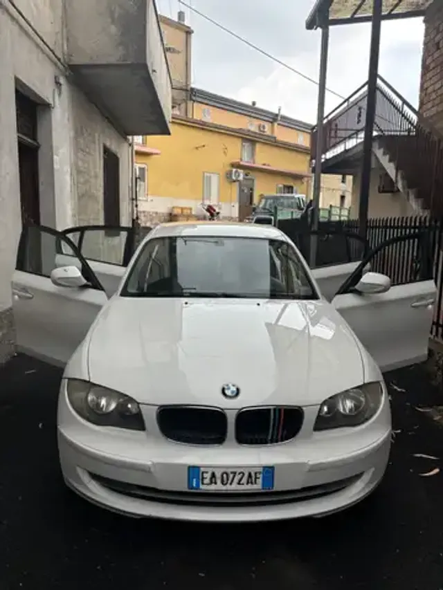 BMW 118
