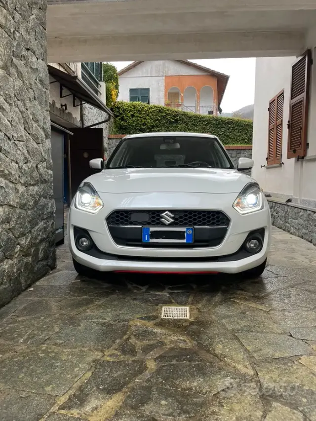 Suzuki Swift (2017-2024)
