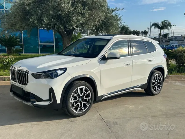 BMW X1 (U11)