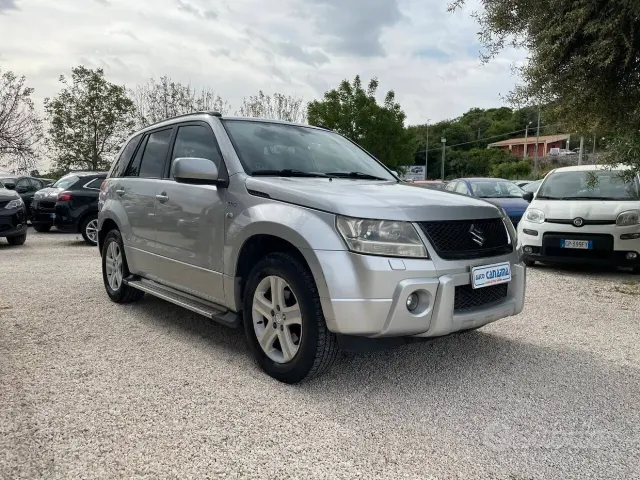 Suzuki Grand Vitara 2ª