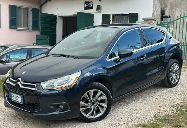 DS DS 4