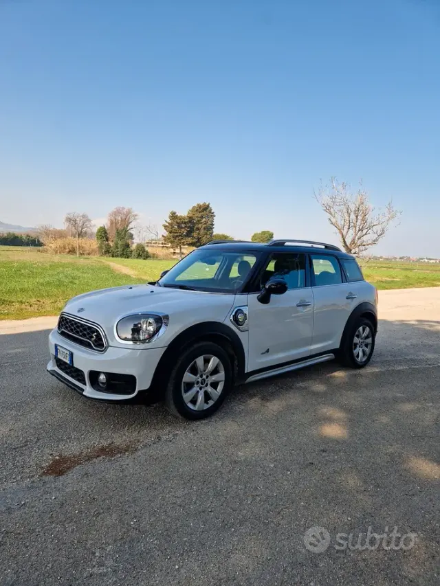 MINI Mini Countrym.(F60)
