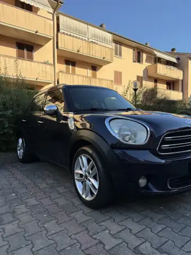 MINI Countryman D