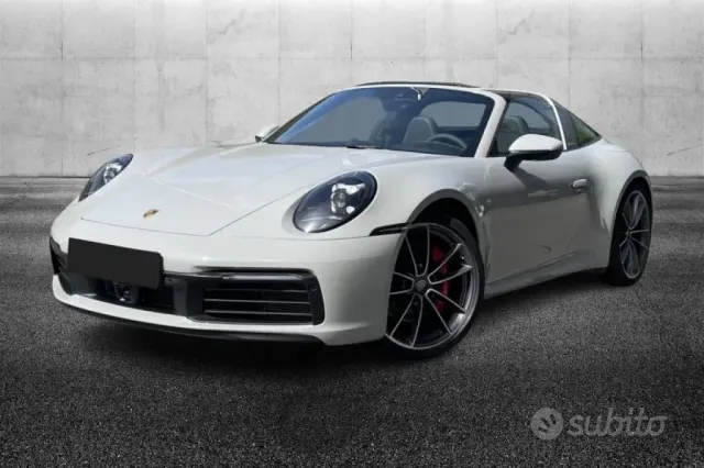 Porsche 911 (992)