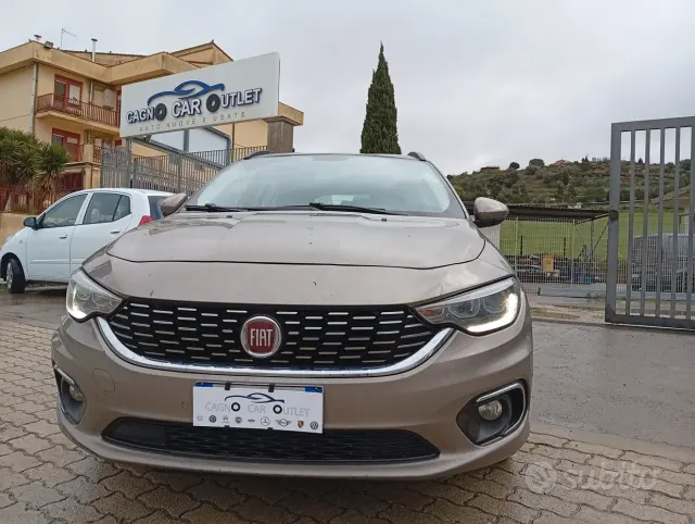 Fiat Tipo (2015-->)