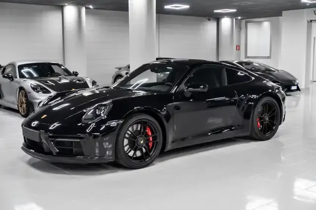Porsche 992