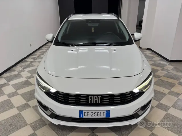 Fiat Tipo (2015-->)