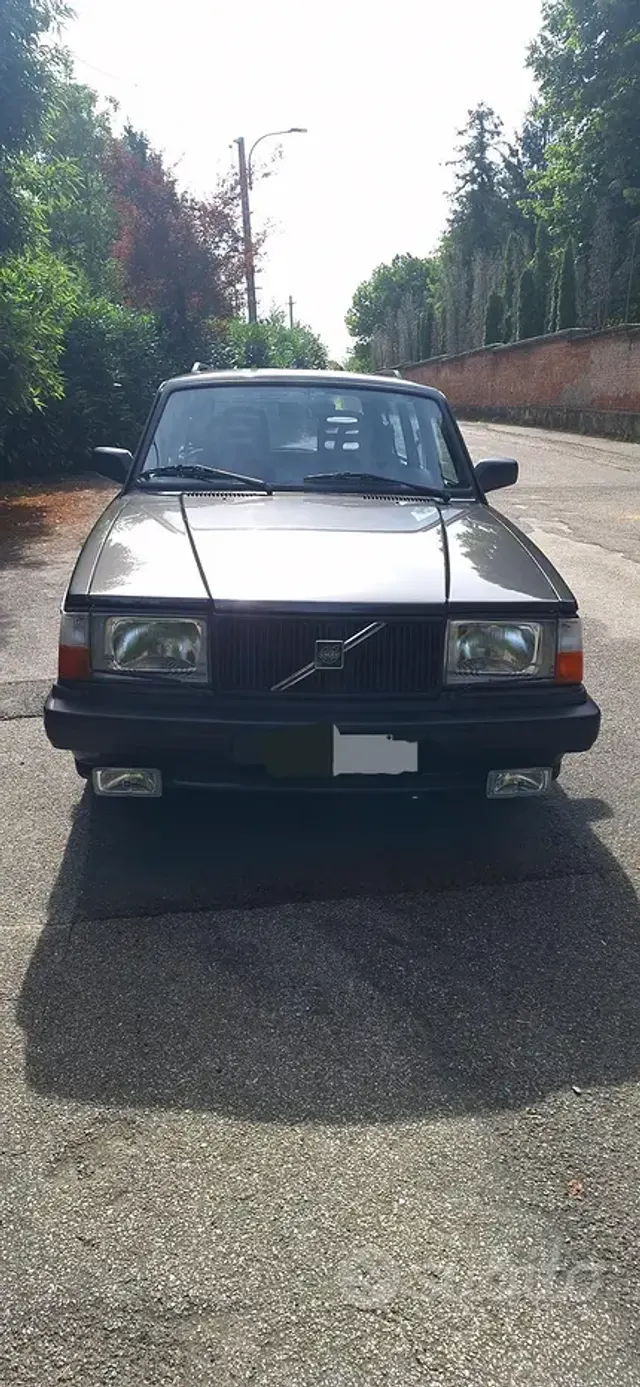Volvo 240