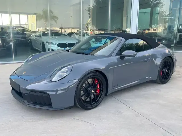 Porsche 992