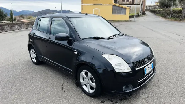 Suzuki Swift (2005-2010)