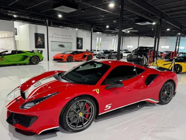 Ferrari 488