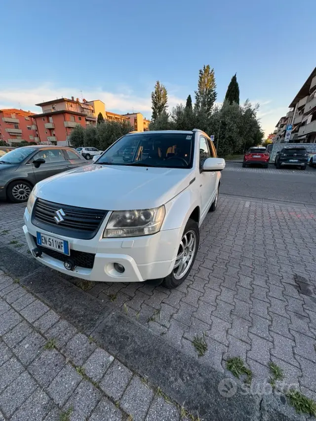 Suzuki Grand Vitara 2ª