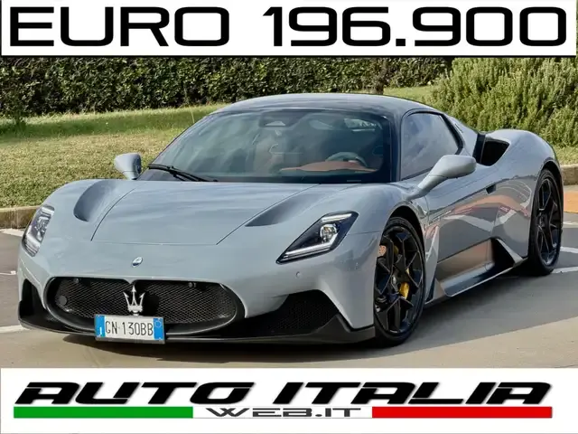 Maserati MC20
